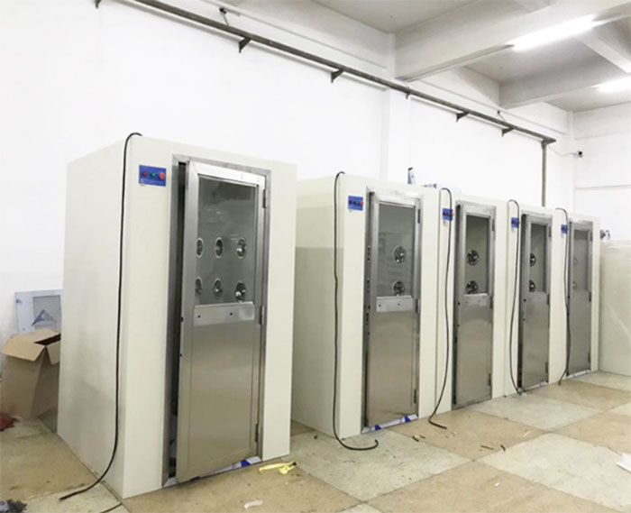 風淋室尺寸：1200風淋室，1300風淋室，1400風淋室，1590風淋室。