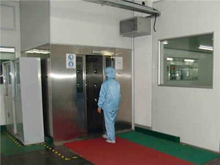 風(fēng)淋室的標(biāo)準(zhǔn)風(fēng)速范圍在20至30米/秒之間。