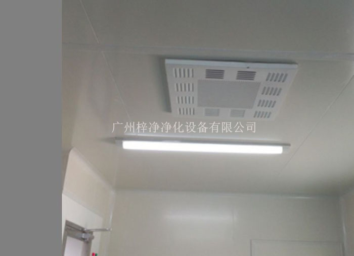 高效送風(fēng)口的尺寸效率要求，必須符合潔凈車間現(xiàn)場(chǎng)設(shè)計(jì)要求和客戶應(yīng)用標(biāo)準(zhǔn)。