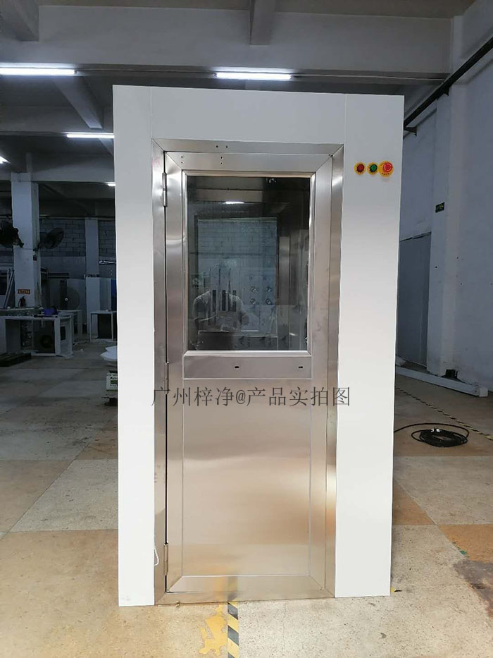 風(fēng)淋室在醫(yī)藥行業(yè)實驗室的主要作用